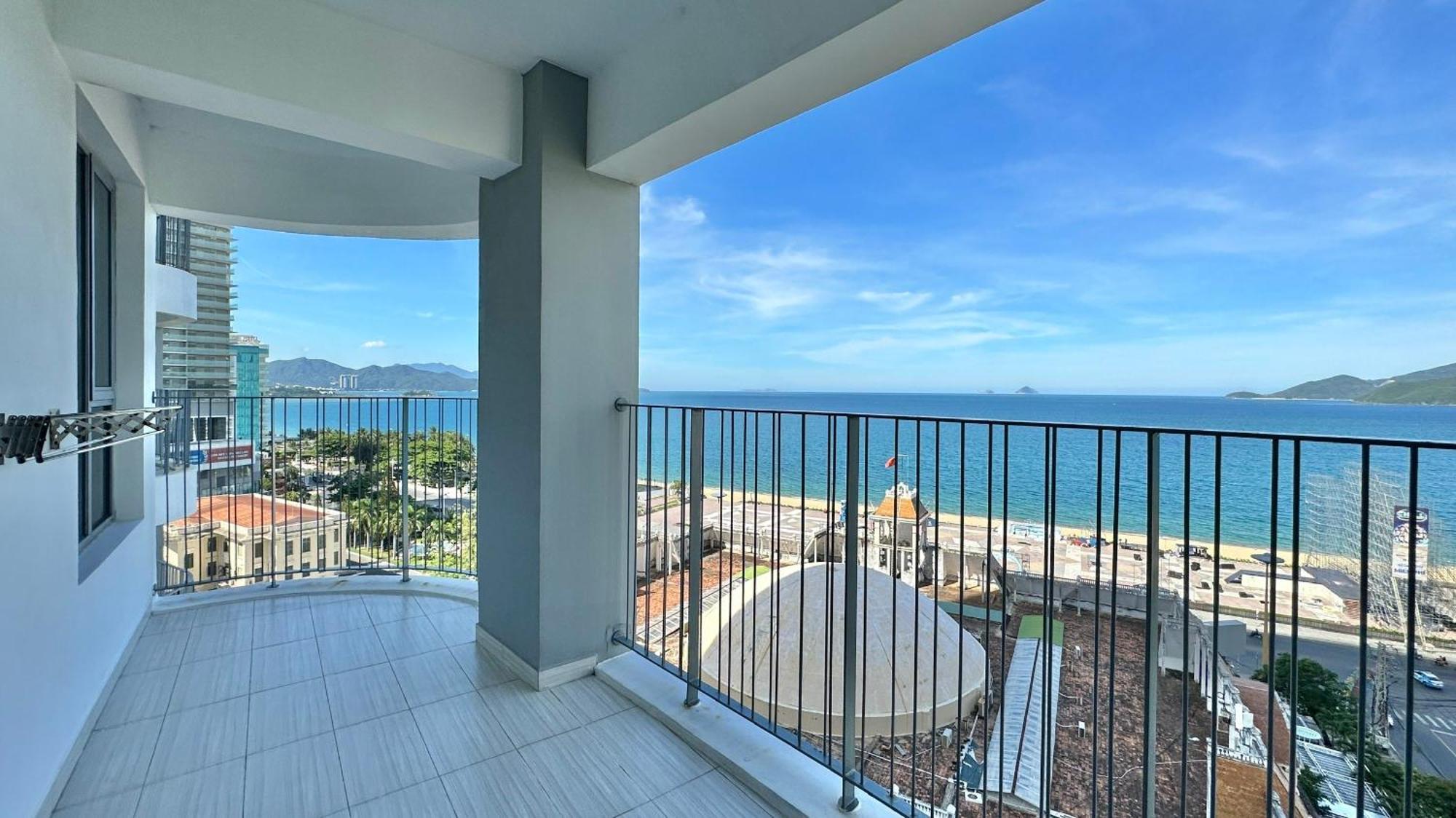 L'Apartment And Signature Nha Trang Tours - Muong Thanh Luxury Khanh Hoa Buitenkant foto