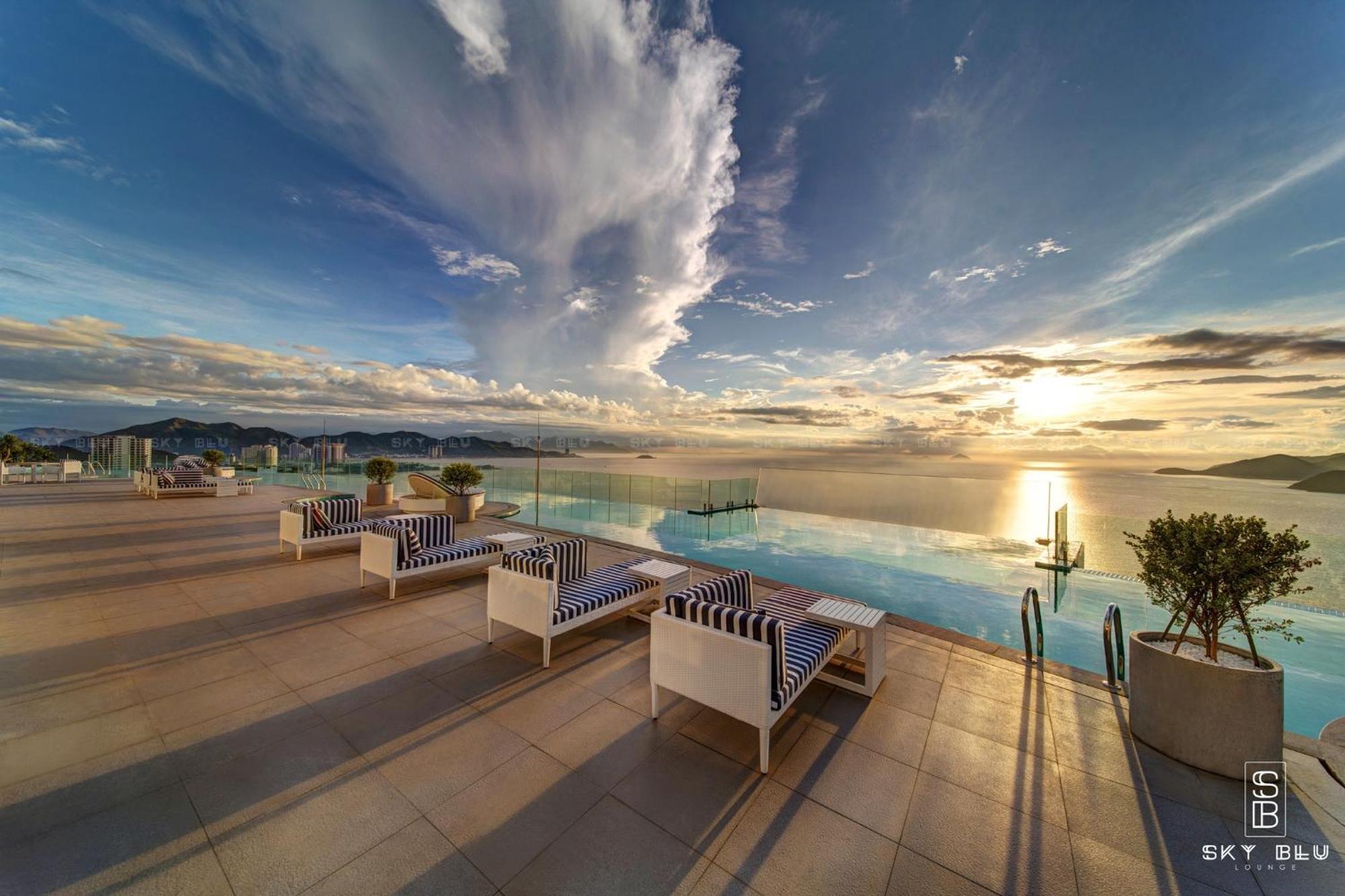 L'Apartment And Signature Nha Trang Tours - Muong Thanh Luxury Khanh Hoa Buitenkant foto